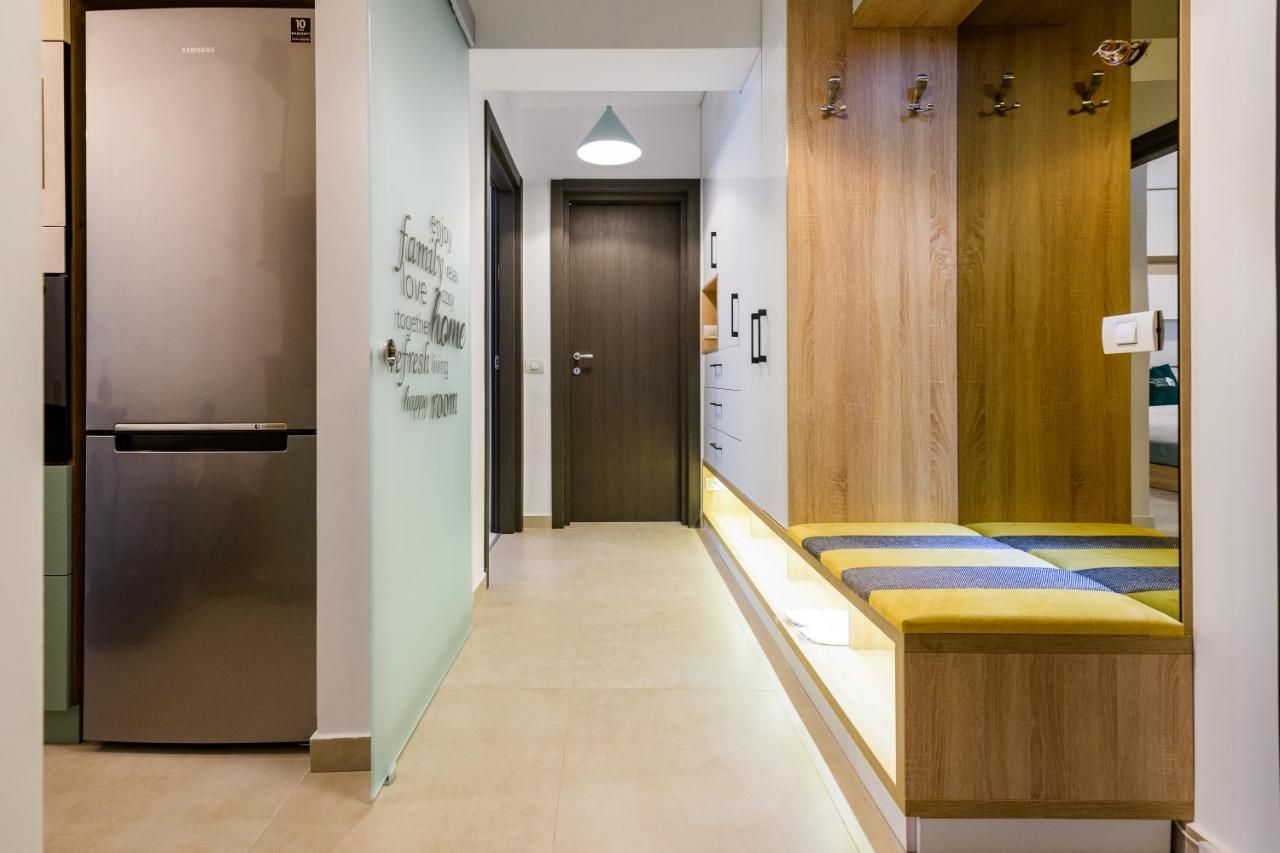 Smart Concept Living Plaza Apartman Bukarest Kültér fotó